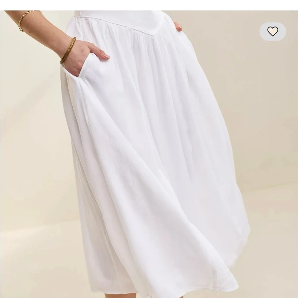 Arie - At the Barre Midi Dress - Picture 3 of 6